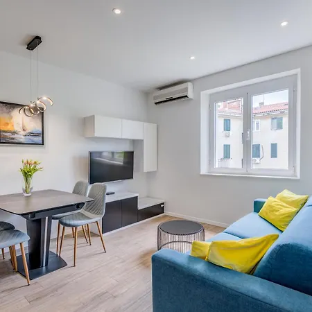 Mambo 1-bedroom Luxury - Downtown *