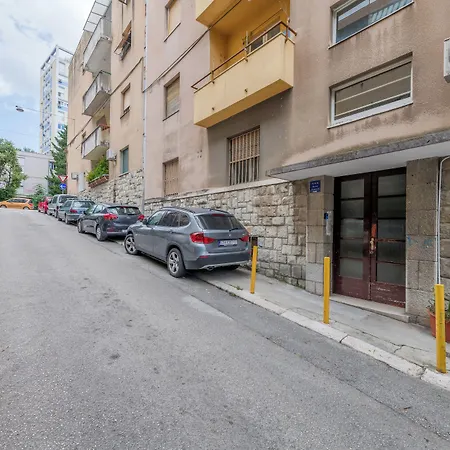 Mambo 1-bedroom Luxury - Downtown Appartement Split